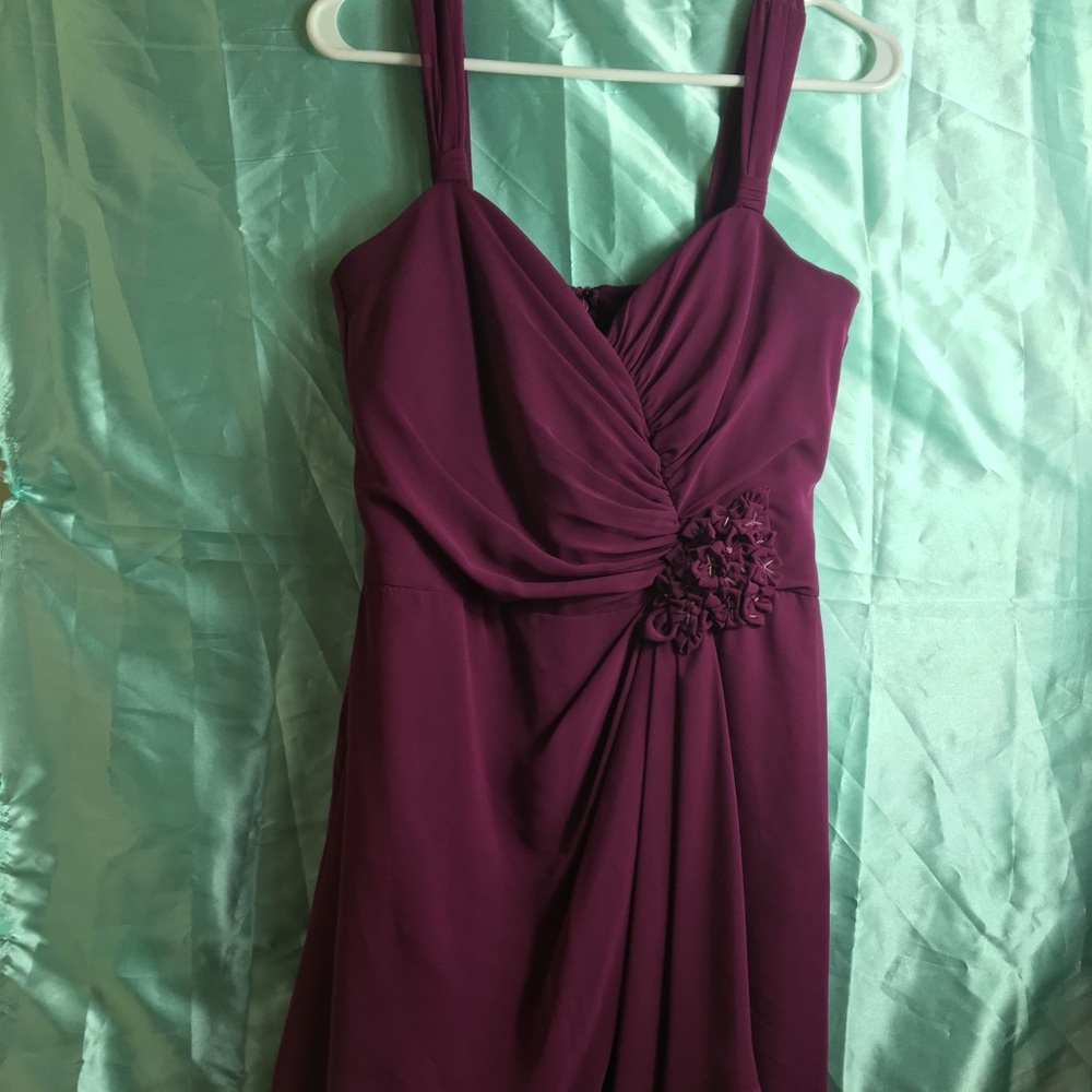 Beautiful dress worn once for a wedding reception.